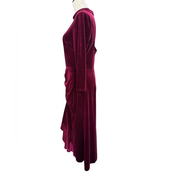 Eliza J midi ruched high collar open back burgundy velvet party dress - Picture 4 of 8